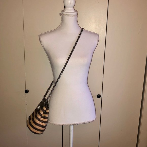 Paper Straw Small Purse Used - Picture 2 of 12